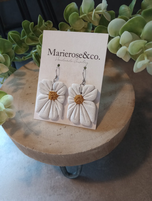 Daisy earrings