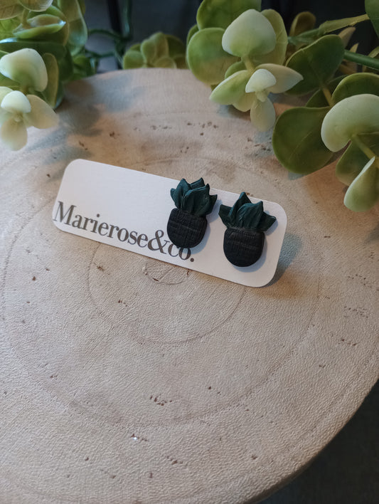 Black plant studs